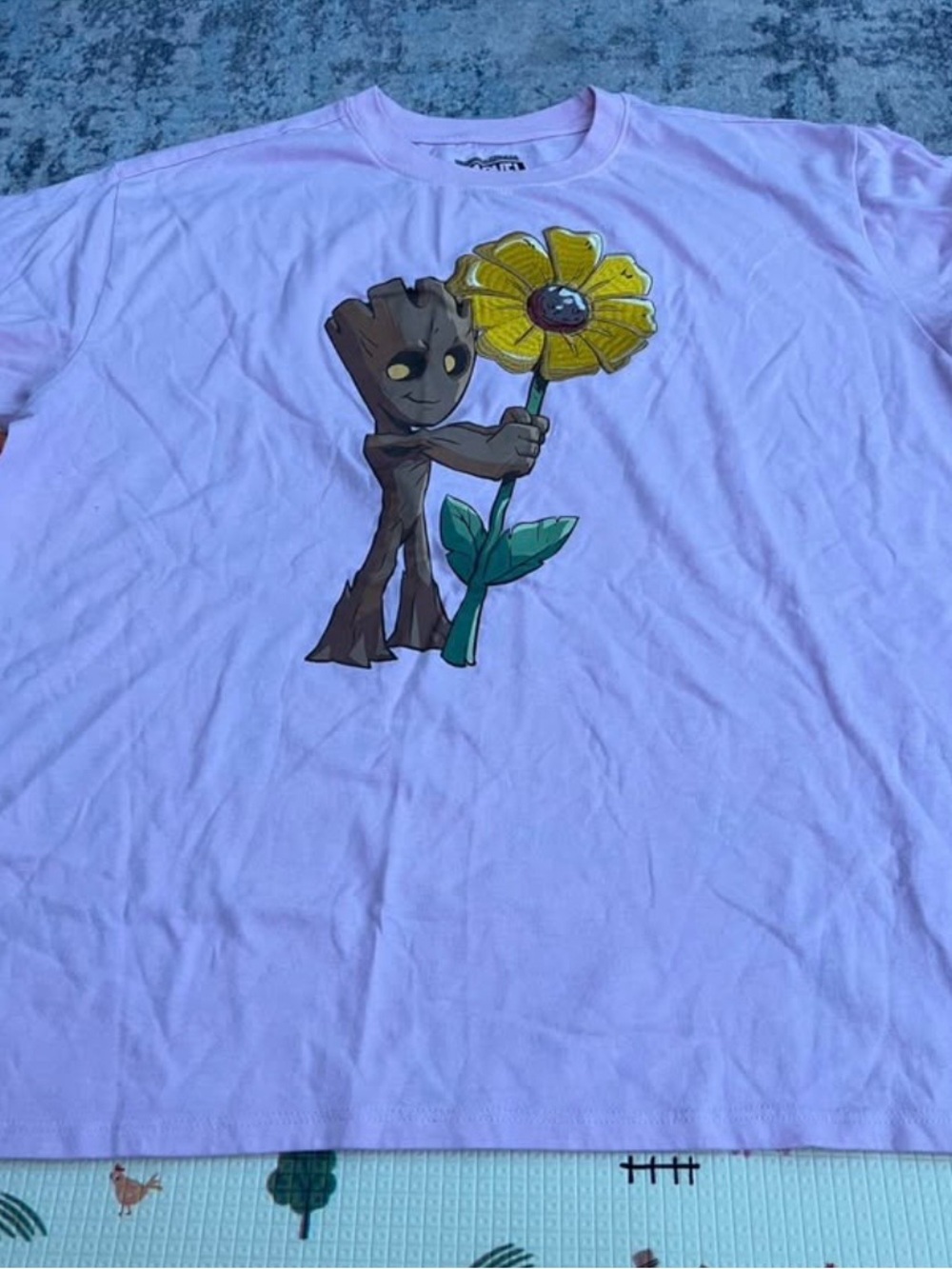Girls' Light Pink Graphic Tee with Marvel’s Groot Holding a Yellow Flower